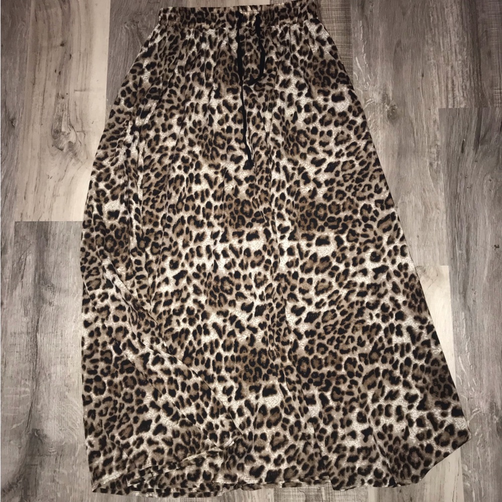 Maxi skirt
